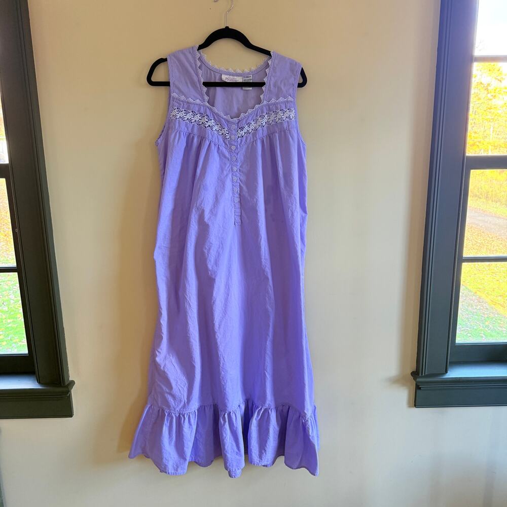 Sleeveless Lavender Cotton Nightgown with Lace Detail